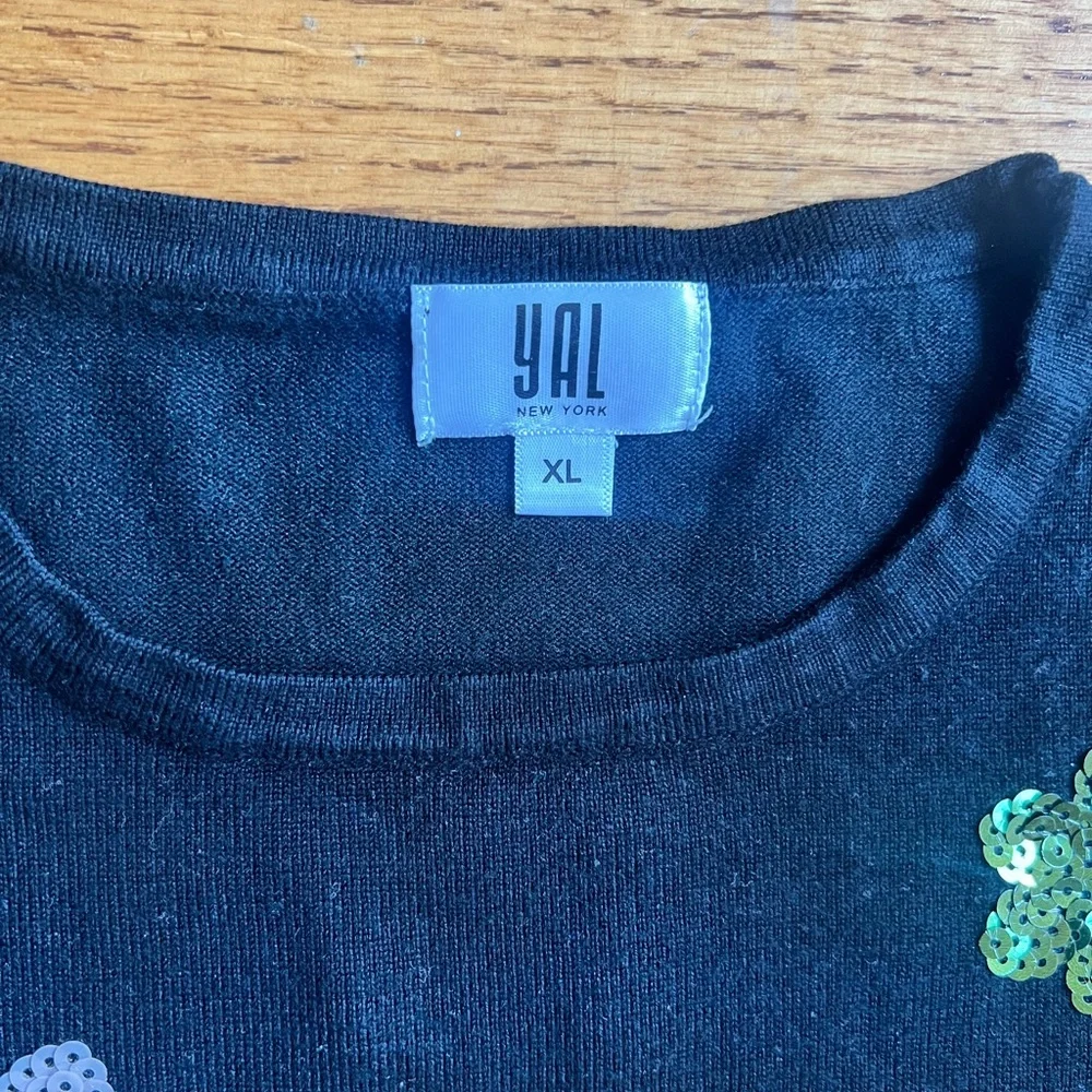 YAL BLACK SEQUIN DETAIL SWEATER - Picture 4 of 4